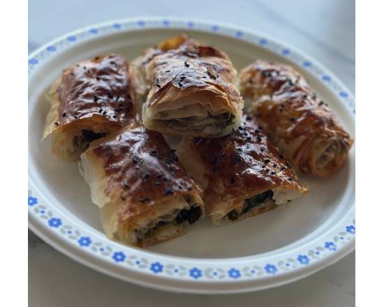 Spanich And Feta (cubuk Borek)