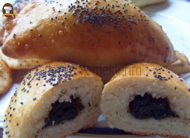 Buns With Olives