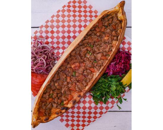 Lamb Diced Pide